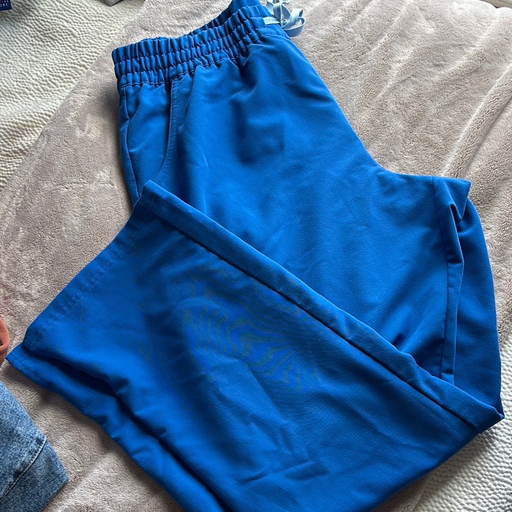 FIGS Dowa Scrub Pants Royal Blue